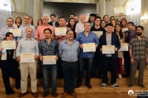Premios estímulos a la calidad editorial en medios barriales