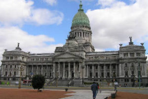 Buscan: argentinos residentes en el exterior