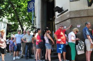 Deberán registrar las huellas digitales para cobrar jubilaciones