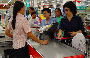 Chips en las cajas de supermercados