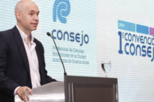 Larreta disertó en el Consejo Profesional de Ciencias Económicas