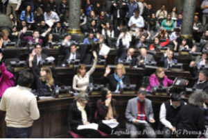 Mayor control sobre el grabado de autopartes