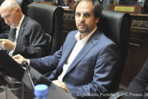 Jurista peruano y cantante española, Huéspedes de Honor