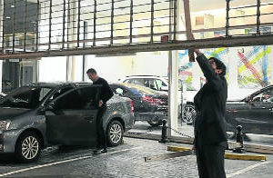 Las ventas de autos se derrumban un 40%