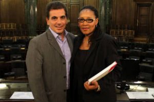 La hija de Mandela visitó la Legislatura porteña