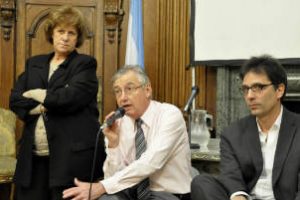 Encuentro de Diputados y estudiantes en la Legislatura