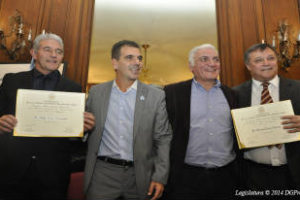 Bertoni y Burruchaga son Personalidades Destacadas del Deporte