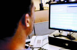 Empezarán a cobrar por registrar sitios en Internet