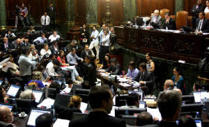 Legislatura: Colocarán una placa recordando a los bomberos de Barracas