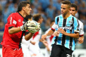 Newell’s se trajo un buen punto de Brasil