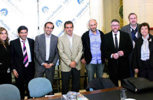 Ritondo: «Hay que prohibir la actividad de los cuidacoches»