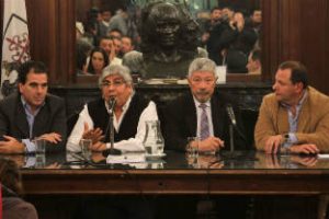 Ritondo y Moyano juntos, en la legislatura