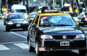 Viajar en taxi cuesta un 12% más caro