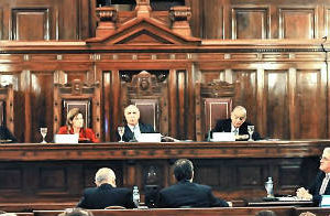 Señal de la Corte contra la reforma del Código