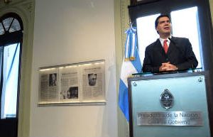 El Gobierno anunció un aumento para las fuerzas federales