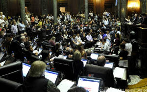 Homenaje,Conmemoración ,Huéspedes de Honor y pesar