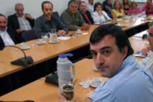 Ciudad: Charlas por paritarias docentes