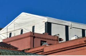 Casa Rosada:La misteriosa carpa blanca en el techo