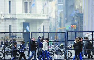 Plaza de Mayo, otra vez vallados