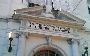 El Gobierno confirmó la cesantía del director del Hospital Alvear