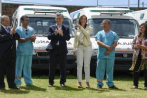 Macri: Entrega 40 ambulancias a la provincia