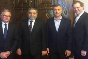 El presidente de la Nación recibió a la AMIA