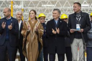 Vidal, Macri: Encabezaron apertura fábrica ferroviaria