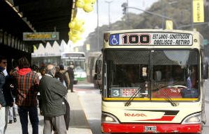 Fuerte aumento del boleto de colectivo