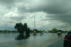 Provincia: Operativo de asistencia en zonas inundadas