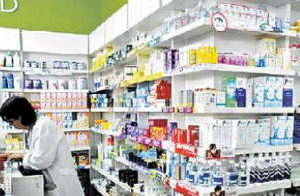 Autorizan a farmacias a vender artículos  varios