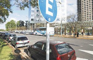 Mano izquierda:Se liberaron espacios en 21 barrios porteños