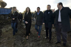 Macri – Vidal: En obras de saneamiento basural