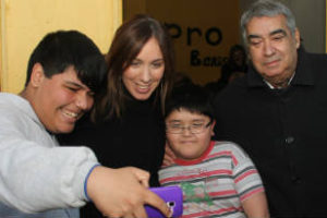 Vidal continúa con sus recorridas por territorio bonaerense