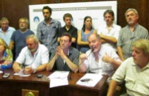 Legisladores vuelven a exigir sesión por crisis energética