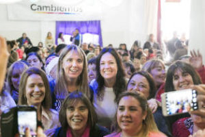 Stanley: Creación Instituto Nacional de las Mujeres