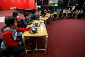 Ciudad: Talleres de robótica y espectáculos en el San Martín