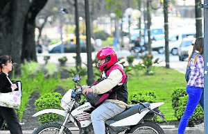 Polémica:Con motoqueros y la Ciudad por supuestas multas