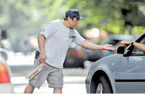 Se abrieron 3.058 expedientes por exigir dinero para estacionar.