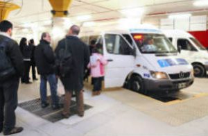 Playa subterránea:Multan a las combis