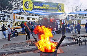 Moyano no se quedará con Comunicaciones
