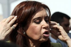 La Presidente declararía contra periodista italiana