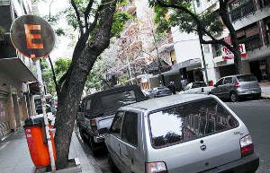 Palermo y Coghlan liberan nuevas calles para estacionar