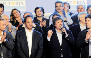 Discurso ganador,caras de perdedor