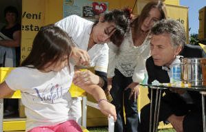Macri supervisó el operativo de vacunación “Vuelta al cole”