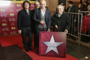 Larreta descubrió la estrella que homenajea a Antonio Gasalla