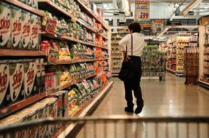 Por ajustes: Inflación de abril superaría el 5%