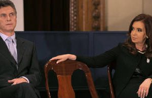 Macri cruzó a Cristina por el subte