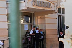 «Revisar la medida» que sacó a la Federal de los hospitales