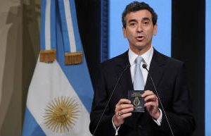 Nuevo pasaporte: ahora con chip y costará el triple