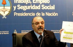 El Gobierno convocó al Consejo del Salario Mínimo